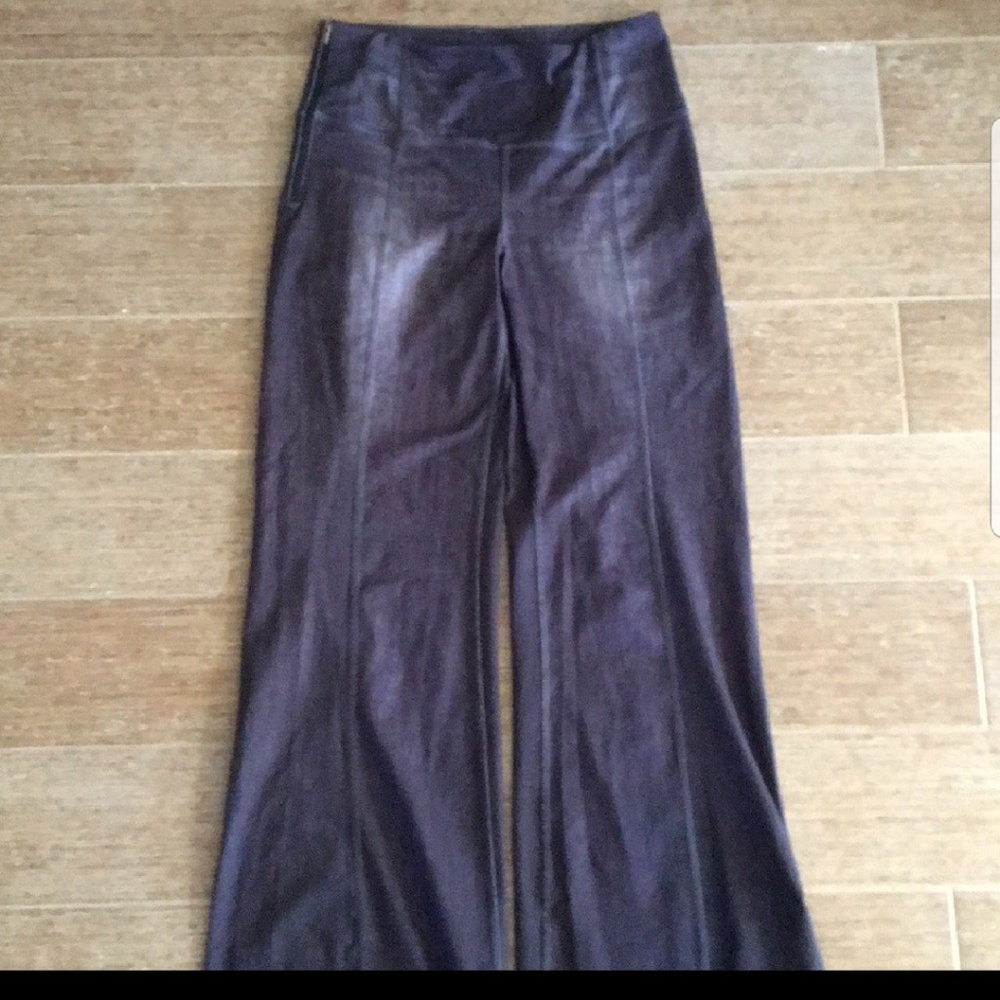 Lucy Indigo Denim Yoga Pants